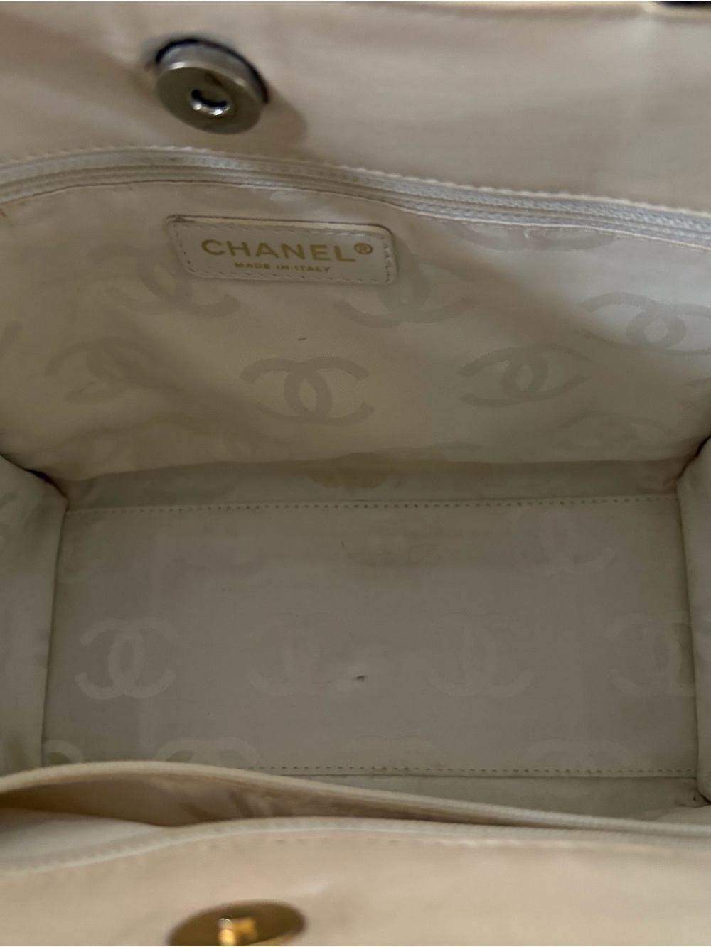 Chanel Small Beige Patent Leather Floral Perforated Tote - Picture 9 of 16